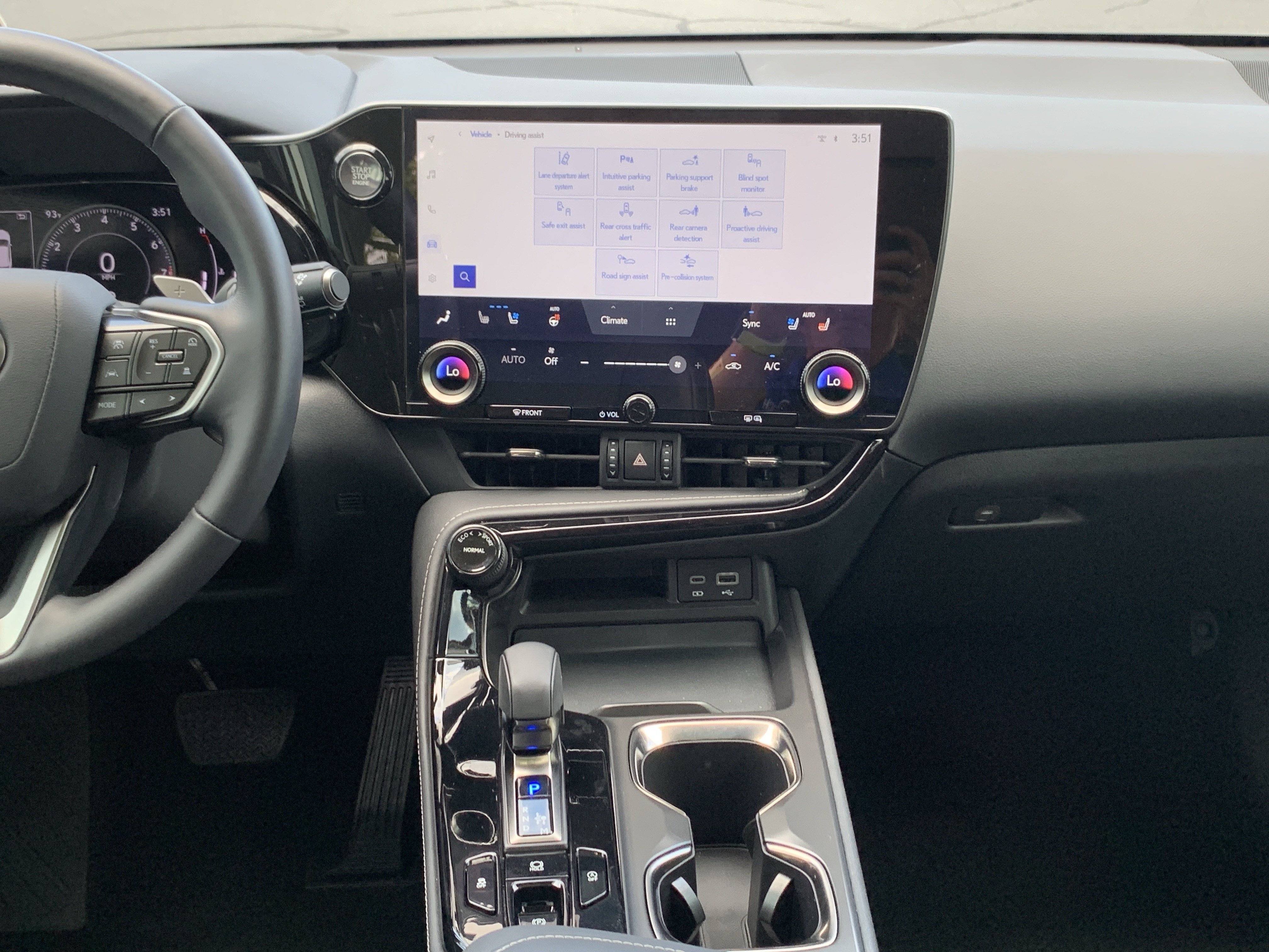 Certified 2025 Lexus NX 250 FWD w/ Accessory Package (2T) image 31