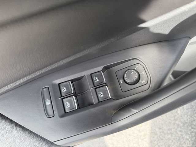 Used 2023 Volkswagen Jetta Sport FWD image 11