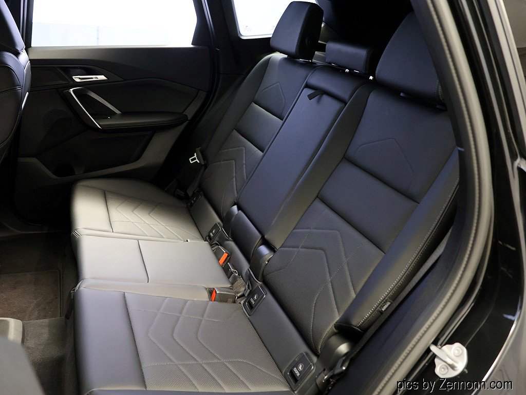 Certified 2025 BMW X1 xDrive28i image 12