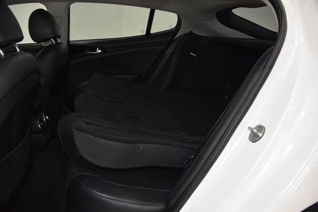 Used 2018 Kia Stinger image 29