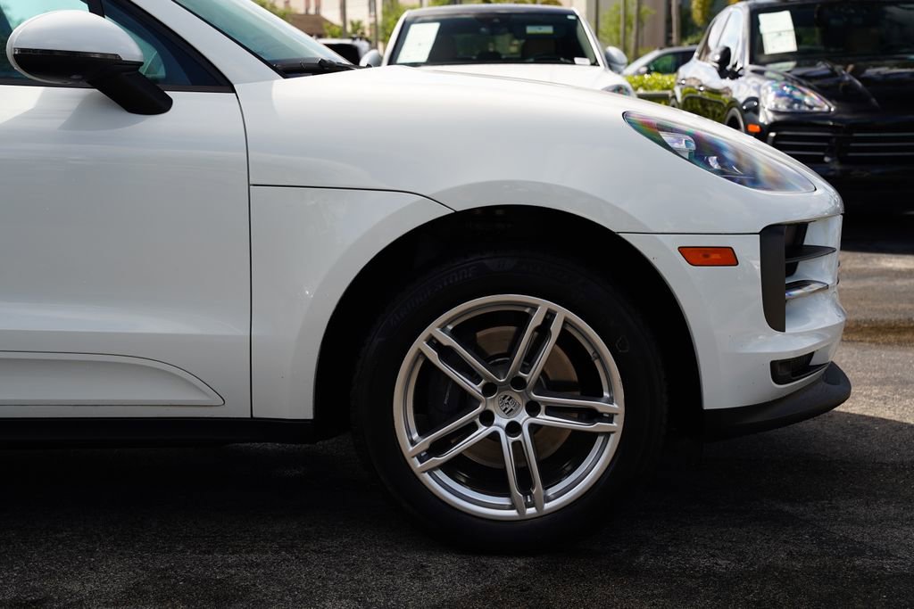 Used 2019 Porsche Macan AWD/4WD image 7