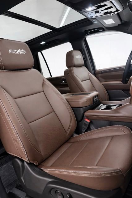 Used 2024 Chevrolet Tahoe High Country image 12