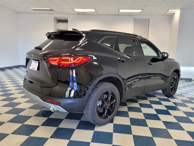 New 2025 Chevrolet Blazer LT w/ Midnight/Sport Edition image 10