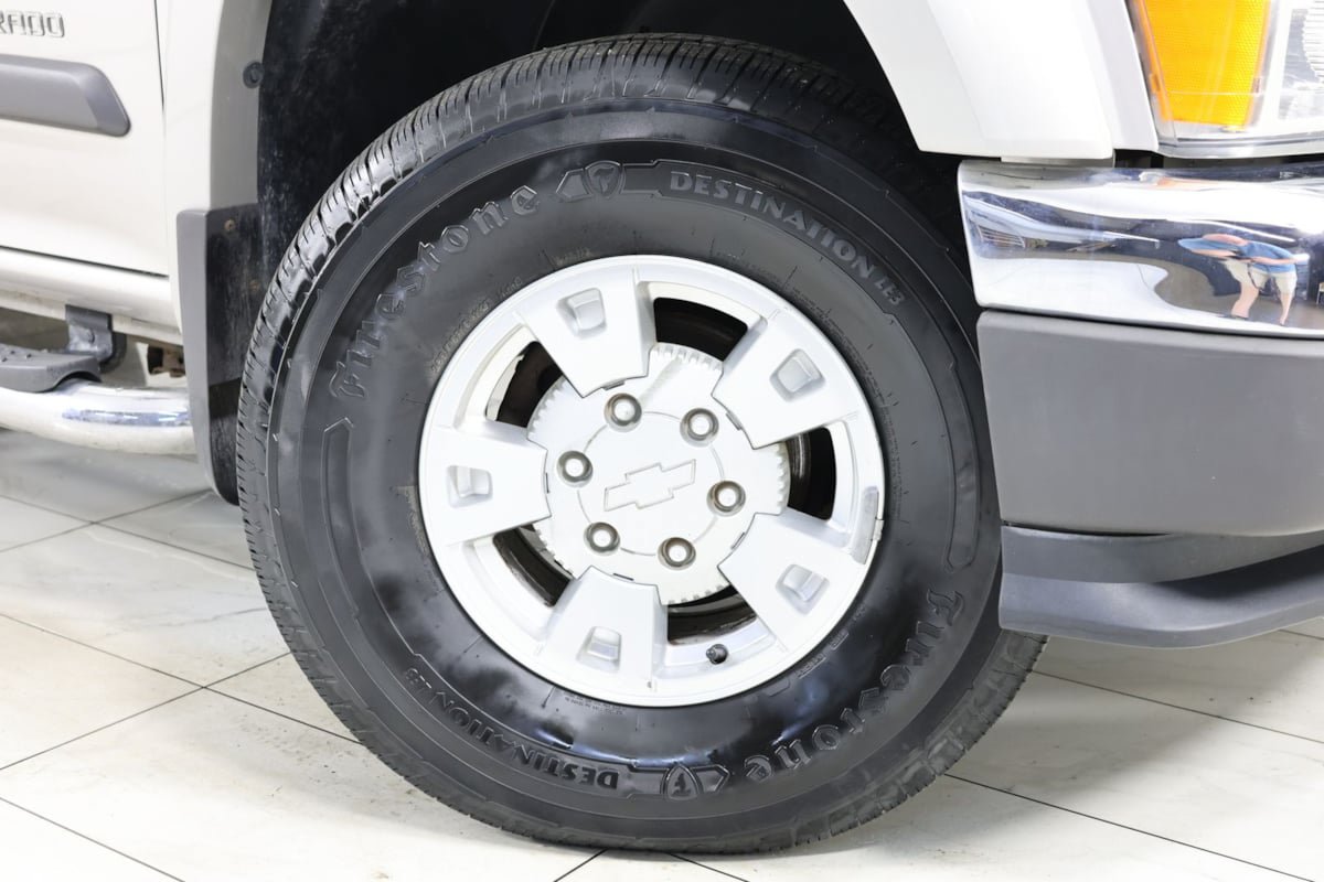 Used 2005 Chevrolet Colorado LS AWD/4WD image 10
