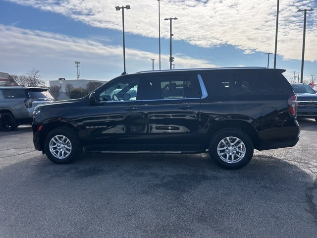 Used 2024 Chevrolet Suburban LT image 6