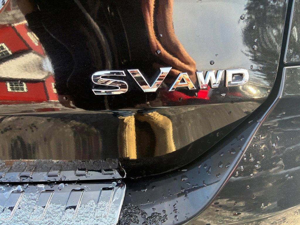 Used 2018 Nissan Rogue SV w/ Premium Package image 35