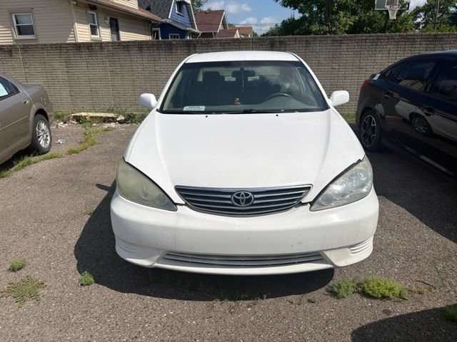 Used 2006 Toyota Camry FWD image 2