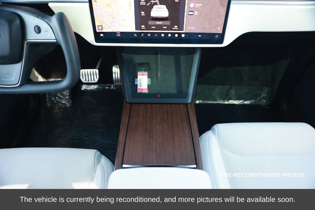 Used 2022 Tesla Model X image 29