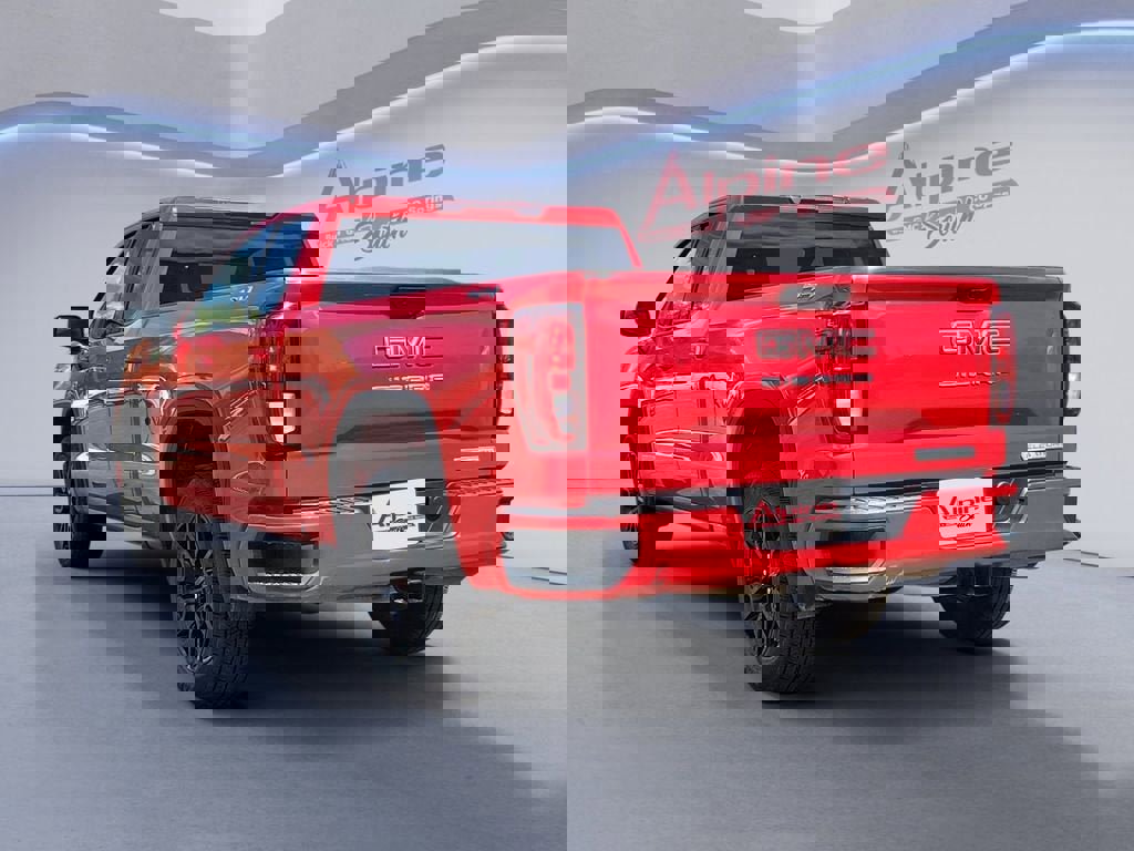 Used 2023 GMC Sierra 1500 Elevation image 3