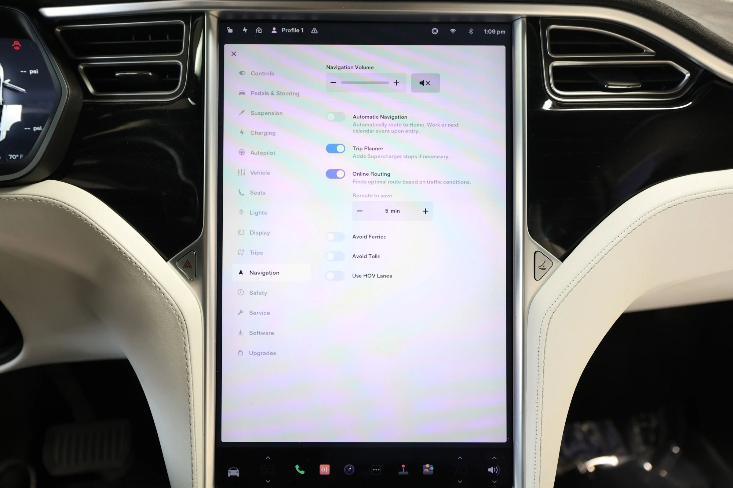 Used 2017 Tesla Model X 75D AWD/4WD image 68