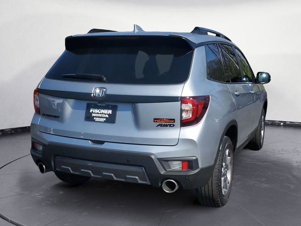 Used 2023 Honda Passport TrailSport image 3