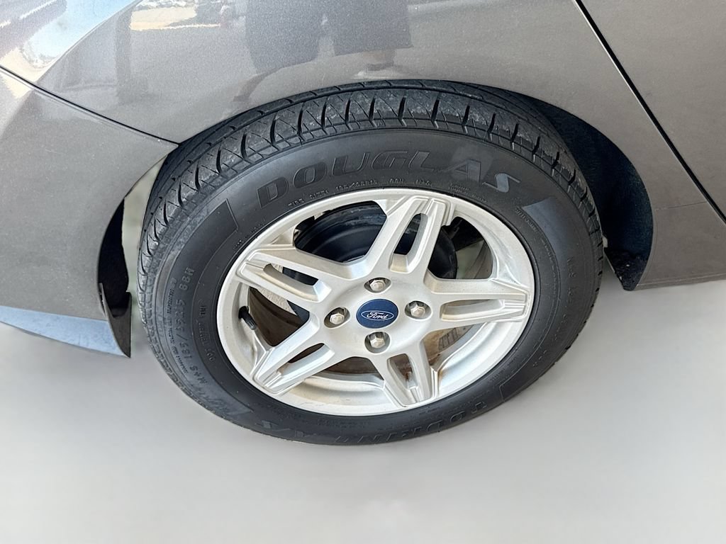 Used 2019 Ford Fiesta SE FWD image 29