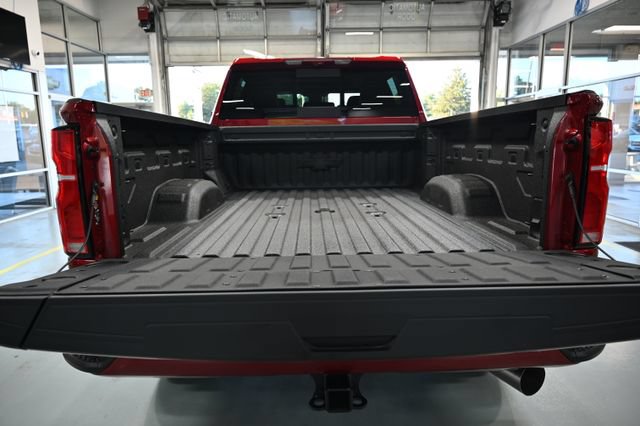 New 2026 Chevrolet Silverado 2500 High Country w/ High Country Premium Package AWD/4WD image 8