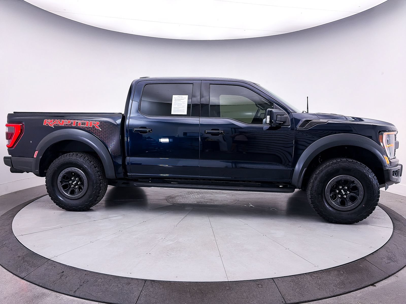 Used 2022 Ford F150 Raptor w/ Equipment Group 801A High AWD/4WD image 46