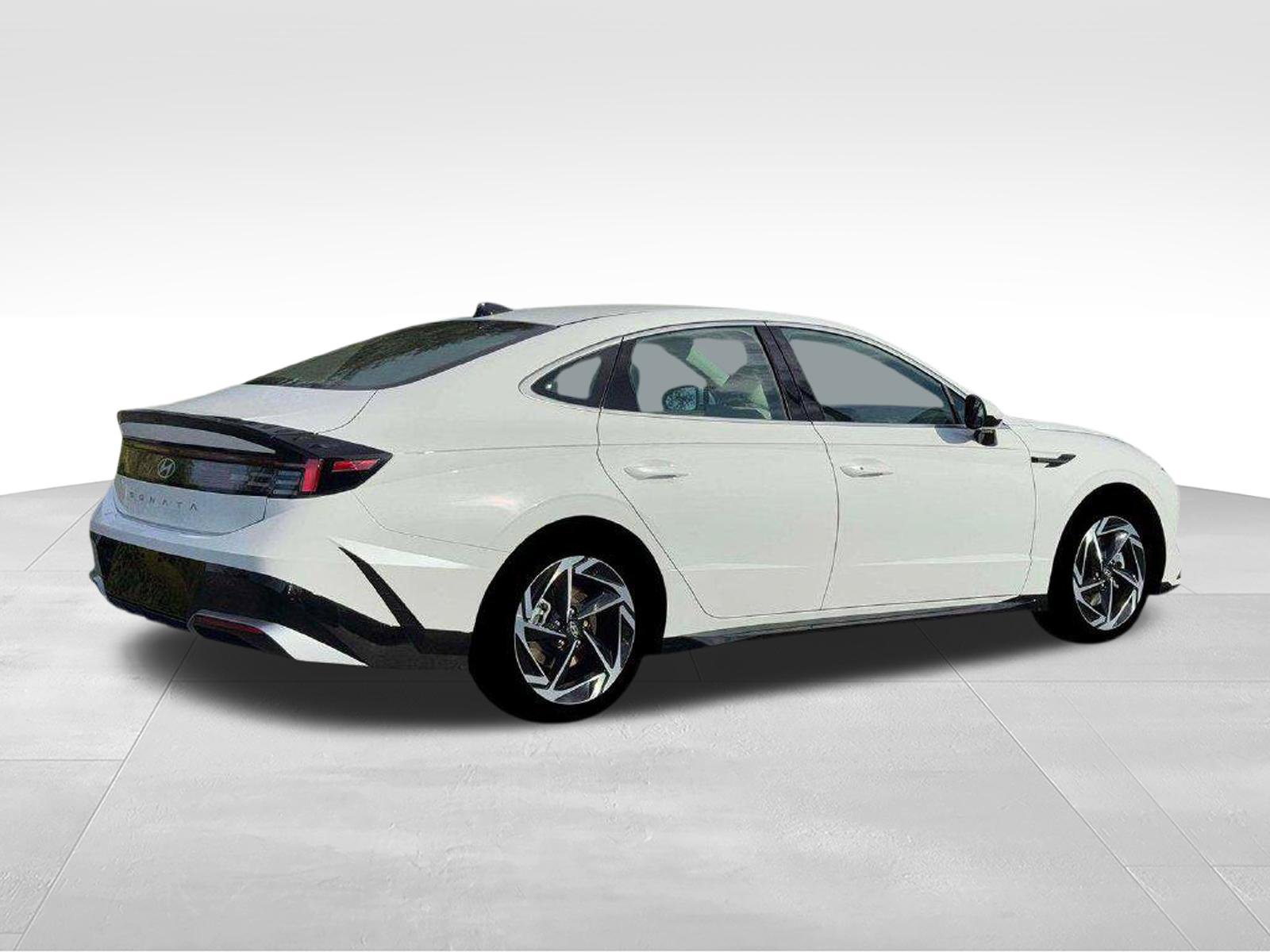 New 2026 Hyundai Sonata SEL FWD image 7