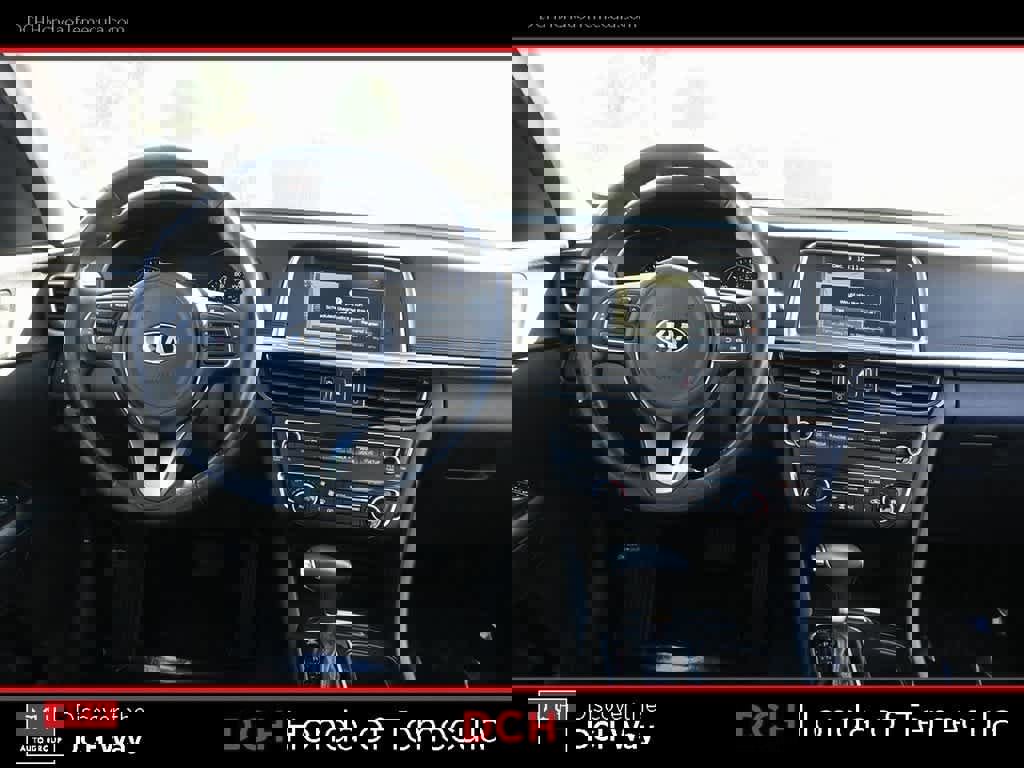 Used 2016 Kia Optima EX w/ Premium Package image 8