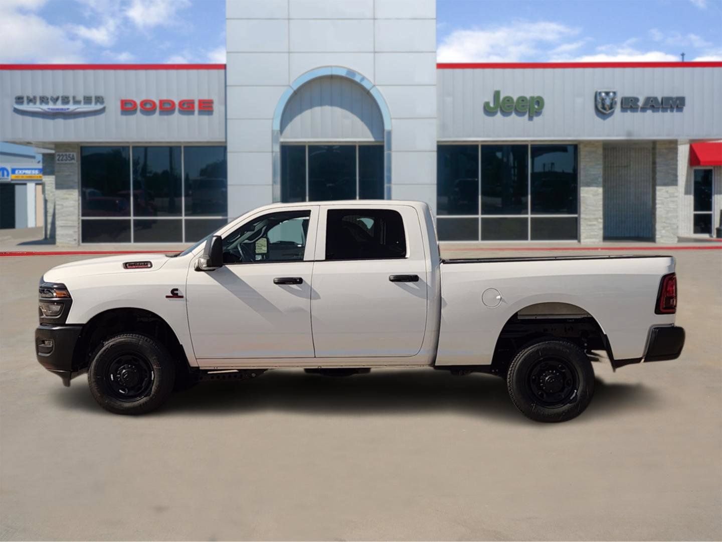 New 2026 RAM 2500 Tradesman AWD/4WD image 3