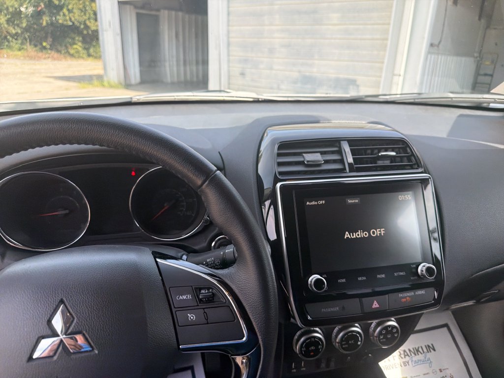 Used 2026 Mitsubishi Outlander Sport SE AWD/4WD image 21