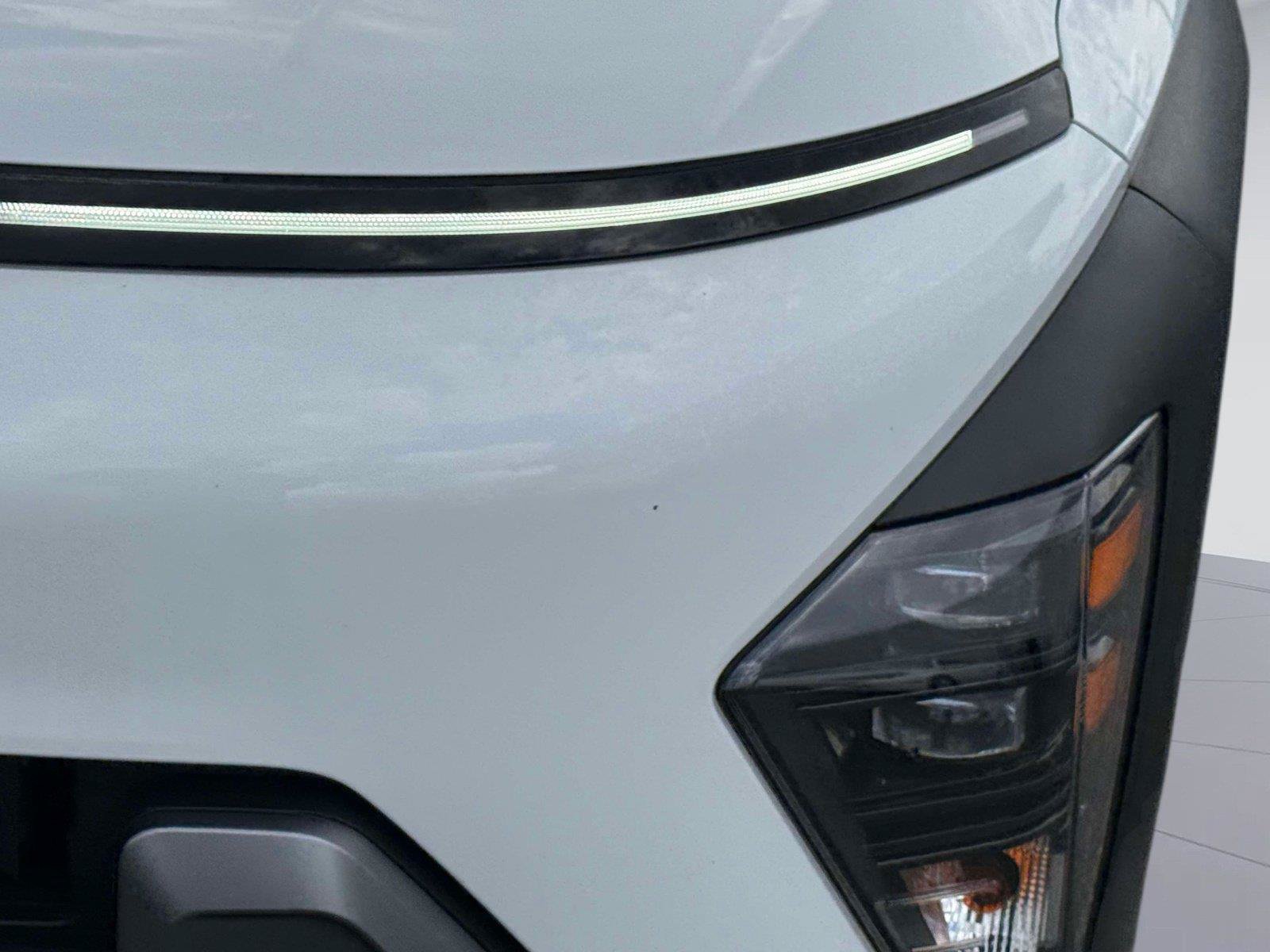 Used 2025 Hyundai Kona SEL FWD image 10