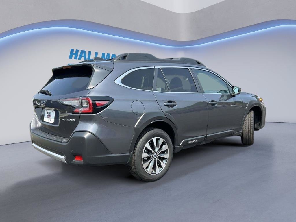 Certified 2025 Subaru Outback Limited AWD/4WD image 3