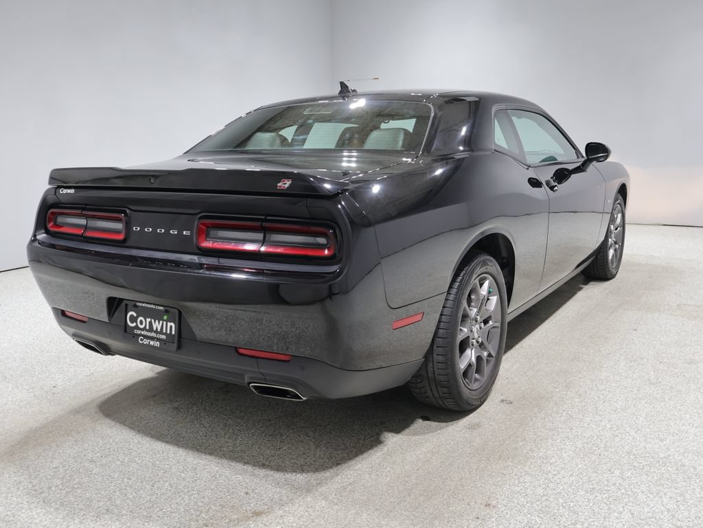 Used 2018 Dodge Challenger GT AWD/4WD image 2
