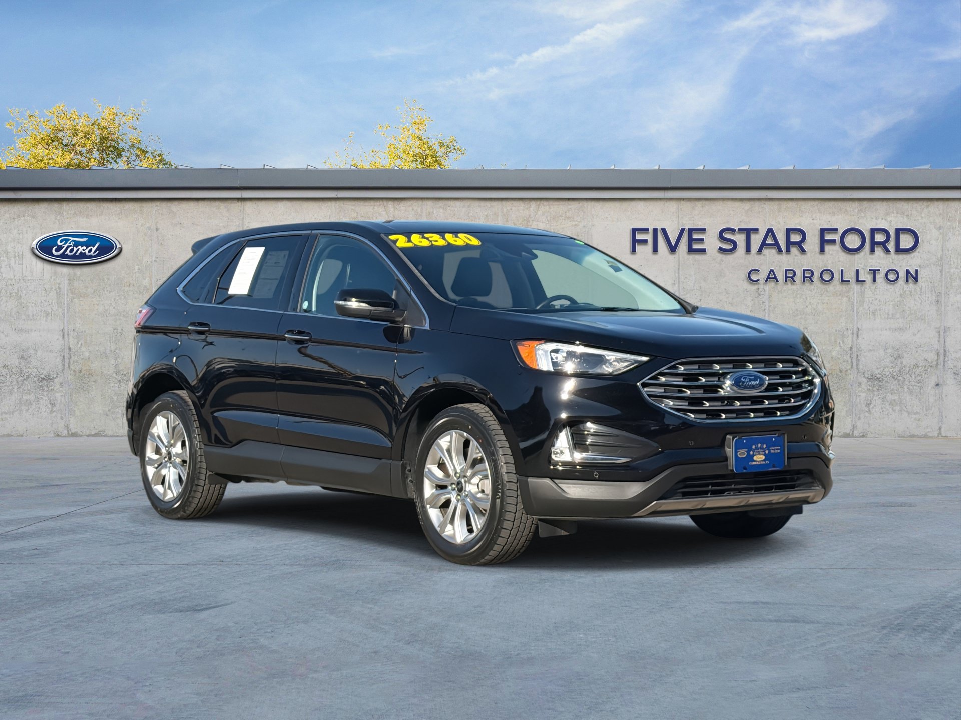 Certified 2024 Ford Edge Titanium AWD/4WD image 1
