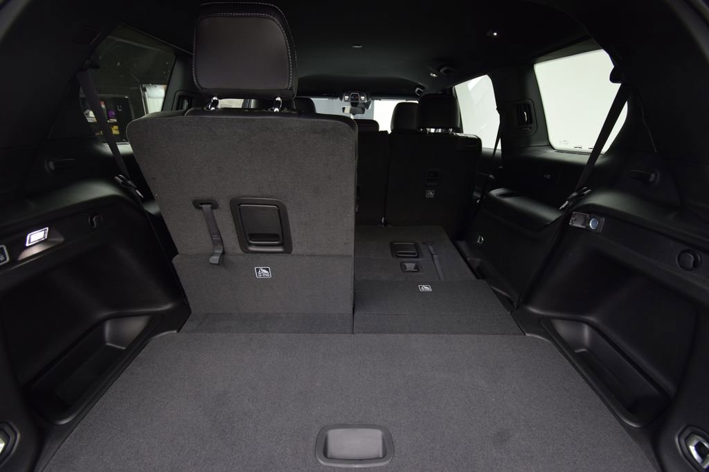 New 2026 Jeep Grand Cherokee L 4WD image 36