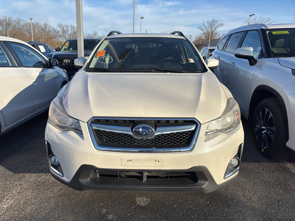 Used 2016 Subaru Crosstrek 2.0i Premium w/ Moonroof Package image 2