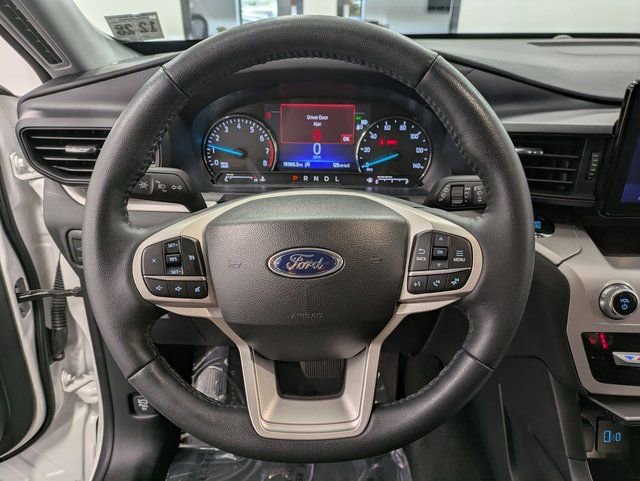 Certified 2023 Ford Explorer XLT image 19