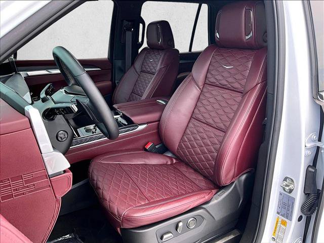 Certified 2026 Cadillac Escalade Luxury AWD/4WD image 27