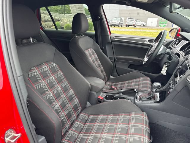 Used 2020 Volkswagen GTI S FWD image 11