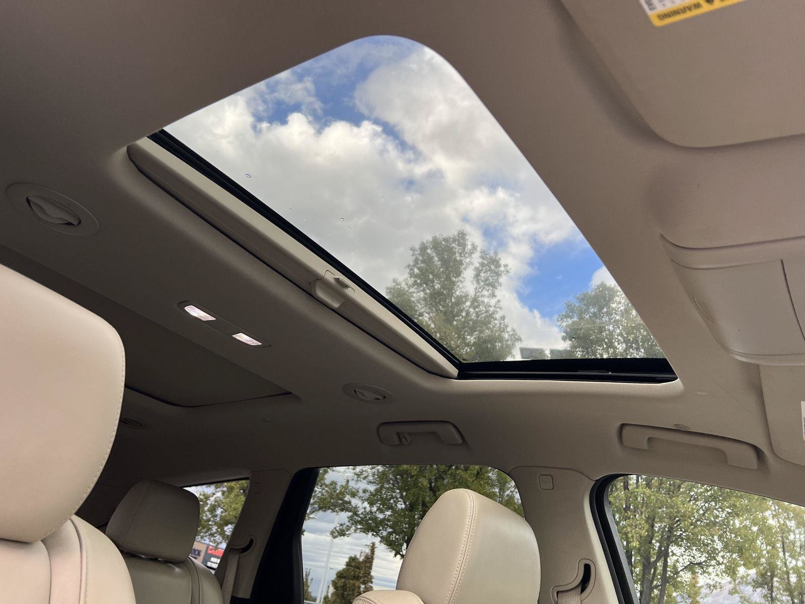 Used 2019 Buick Enclave Essence w/ Trailering Package, 5000 lbs. AWD/4WD image 10