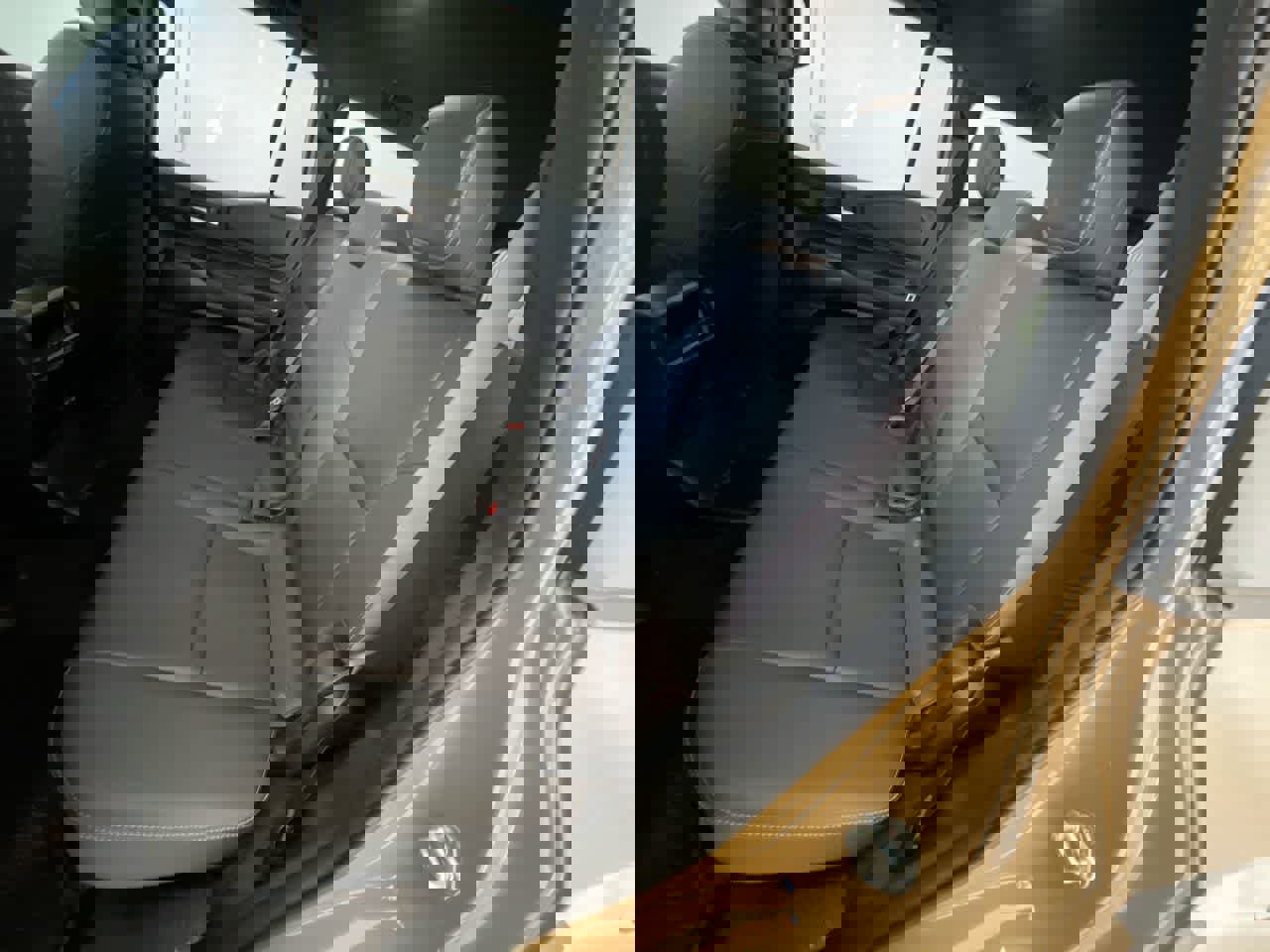 Certified 2024 Toyota Land Cruiser image 23