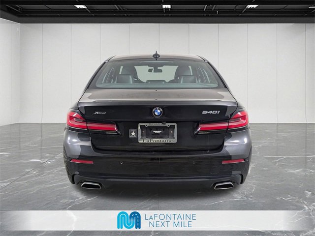 Used 2021 BMW 540i xDrive w/ Premium Package image 4