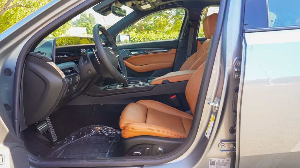 Certified 2025 Cadillac CT5 Sport image 18