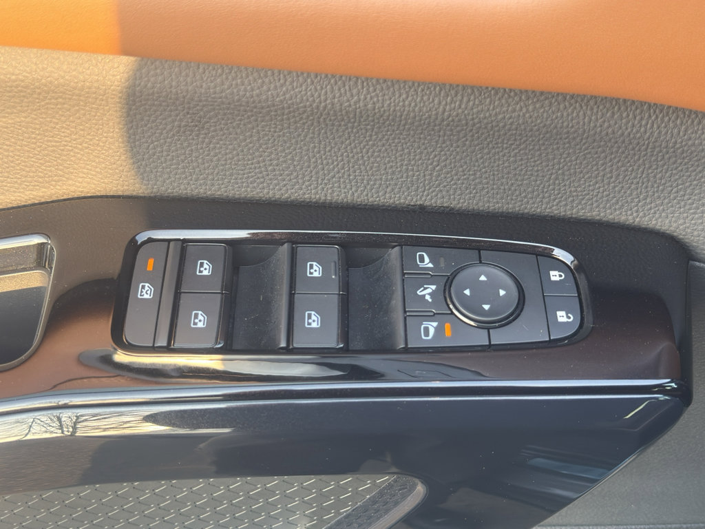 New 2026 Nissan Pathfinder Platinum image 18