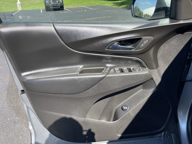 Used 2024 Chevrolet Equinox LT FWD image 22