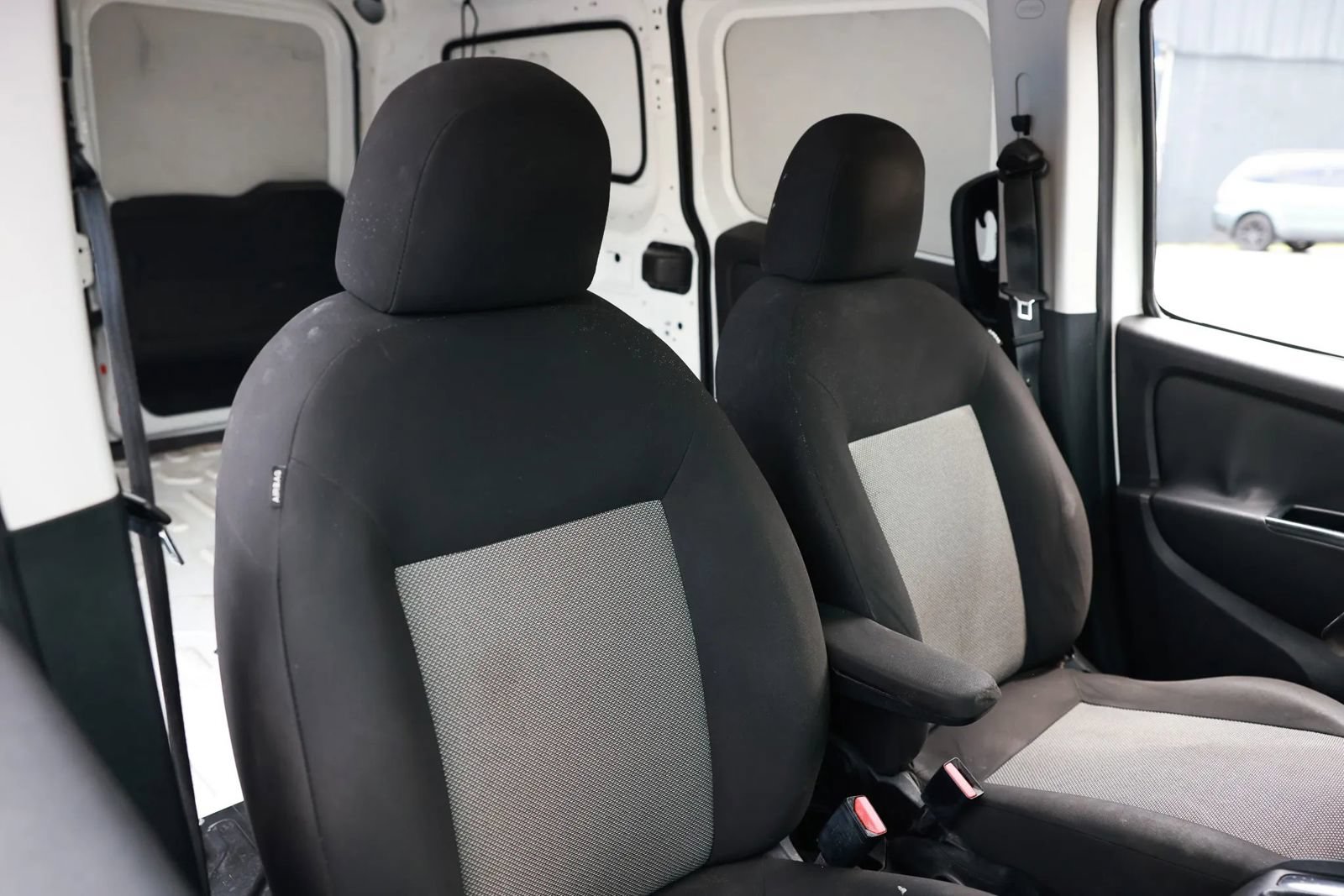 Used 2019 RAM ProMaster City Tradesman FWD image 20