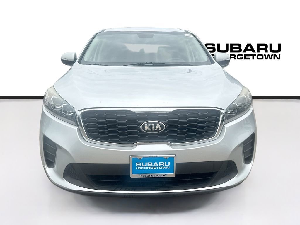 Used 2019 Kia Sorento L FWD video 2
