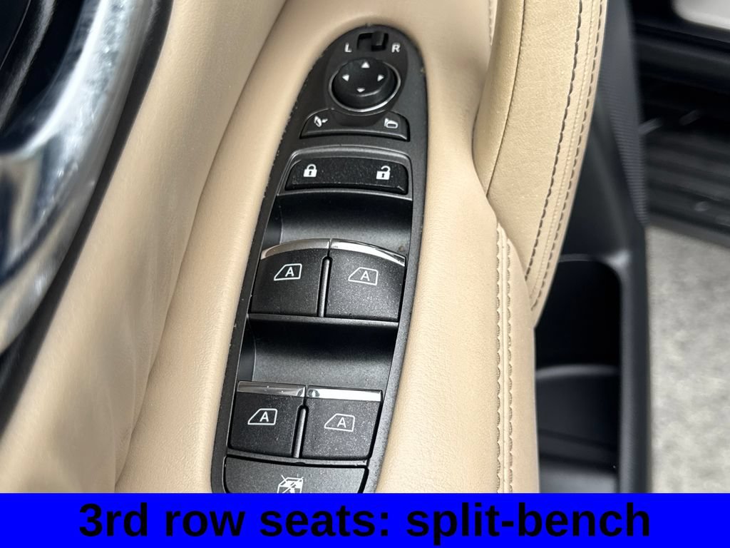 Used 2022 Nissan Armada SL w/ Captain's Chairs Package AWD/4WD image 29