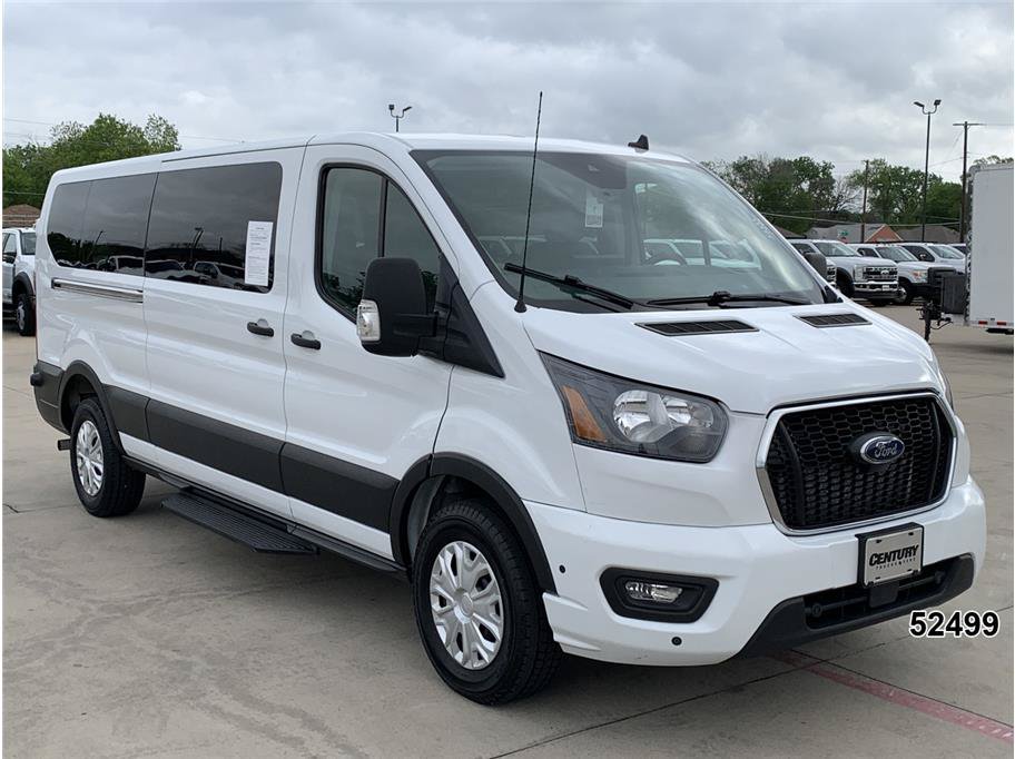 Used 2024 Ford Transit 350 XLT RWD image 3