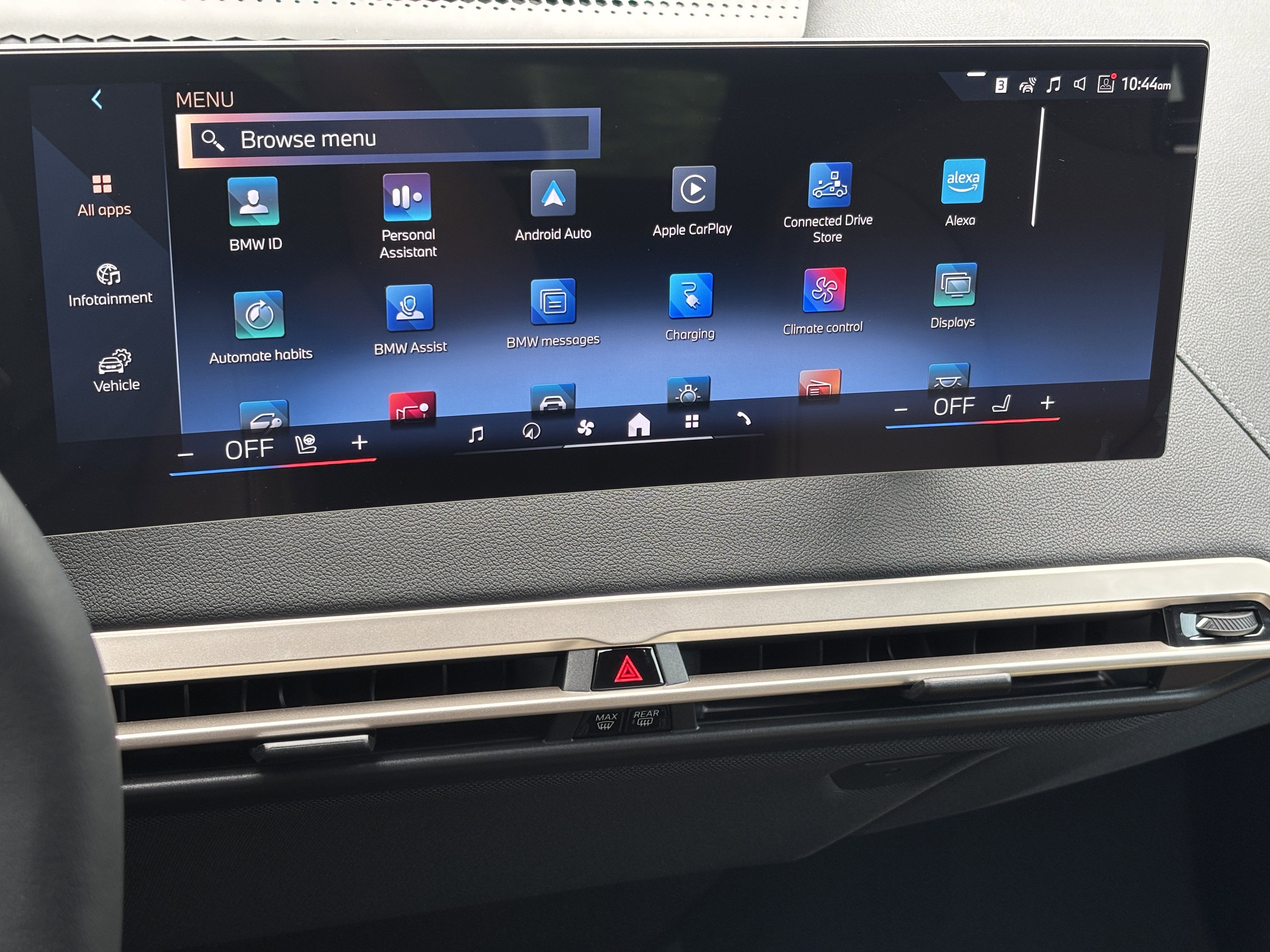 New 2026 BMW iX xDrive45 w/ Premium Package AWD/4WD image 17