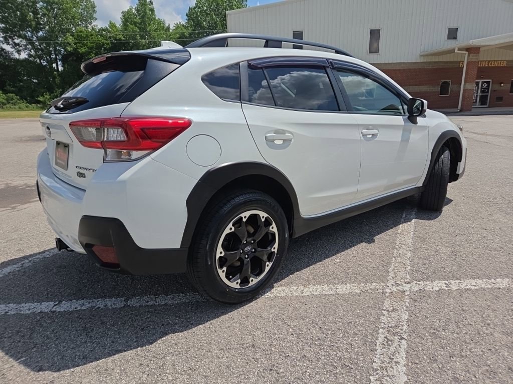 Used 2022 Subaru Crosstrek 2.0i Premium w/ Moonroof Package AWD/4WD image 6