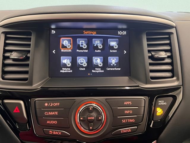 Used 2020 Nissan Pathfinder S image 24