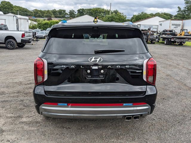 New 2024 Hyundai Palisade Calligraphy image 3