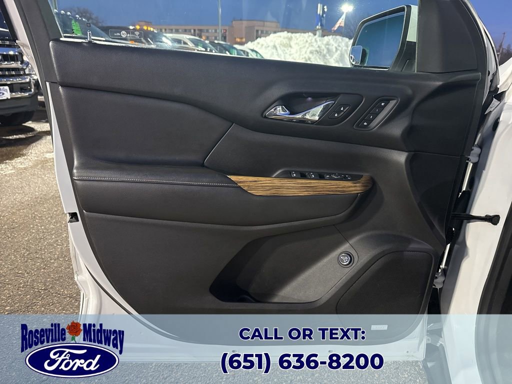 Used 2017 GMC Acadia Denali image 28