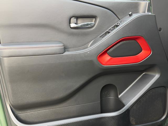 Used 2023 Nissan Frontier PRO-4X w/ Pro Convenience Package image 42