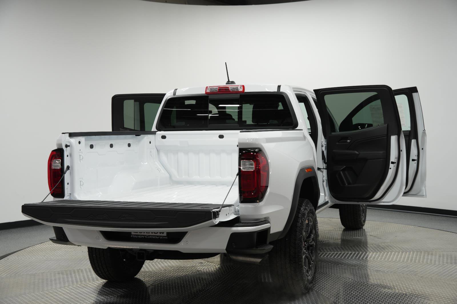 New 2025 GMC Canyon Elevation image 12