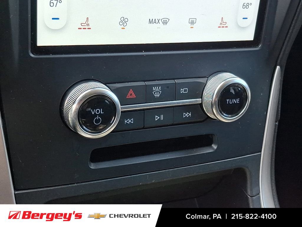 Used 2024 Ford Edge SEL image 17