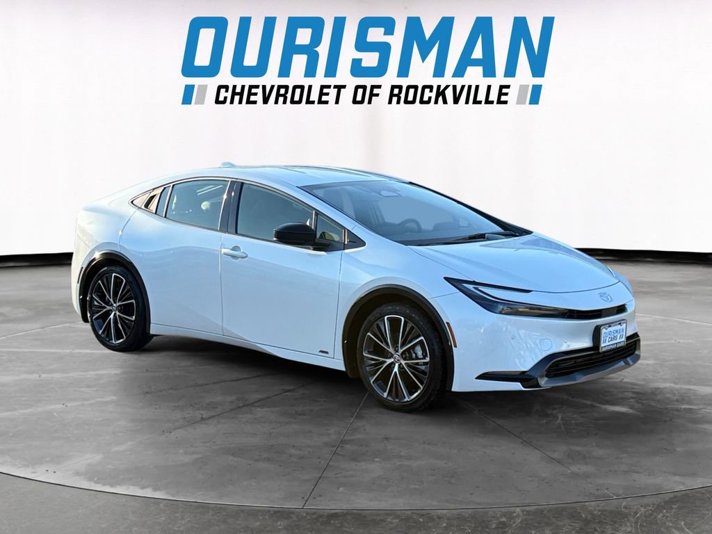 Used 2025 Toyota Prius XLE